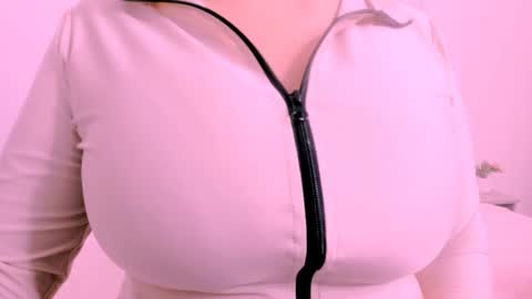 Snapshot of 00valeriasexxx chatting on October 23, 1:29 am Valeria online show from October 23, 1:29 am