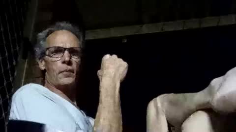 04oldskool online show from October 19, 11:59 am