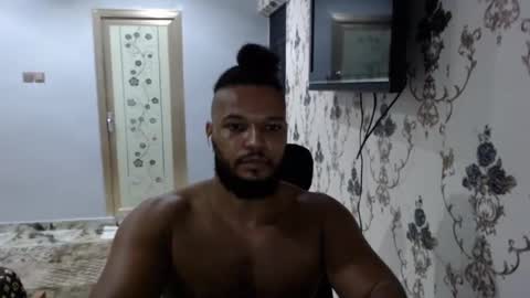 Snapshot of 0_kingsley chatting on January 30, 12:18 am Kingsley online show from January 30, 12:18 am