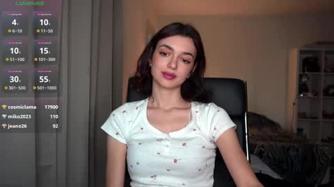 Olivia online show from December 2, 11:58 pm