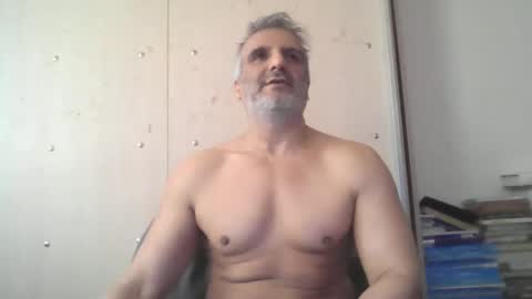 Snapshot of 0luvmonkey chatting on September 27, 4:16 pm 0luvmonkey online show from September 27, 4:16 pm