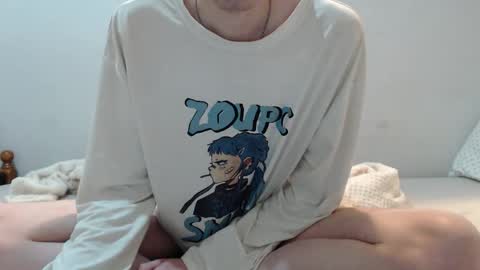 0nlyus online show from December 3, 5:35 pm