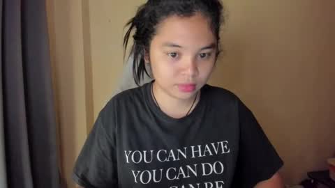 0wwlo0k online show from February 3, 6:00 am