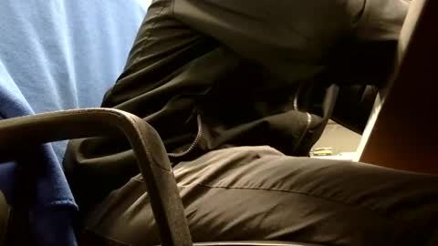 J10004246 online show from January 27, 4:43 pm