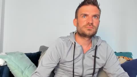 10in_deluxe online show from May 14, 6:55 am