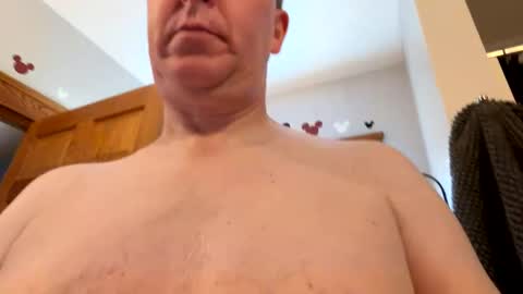 16510 online show from November 3, 8:10 pm