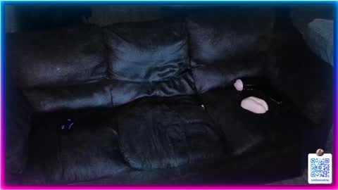 19reddragon86 online show from January 28, 9:30 am