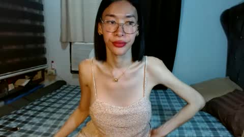 1perfectmodel online show from June 18, 6:02 pm