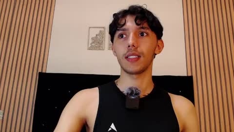 Sebastian online show from April 16, 2:33 am