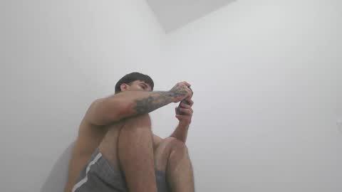 1sensual online show from December 22, 10:47 pm