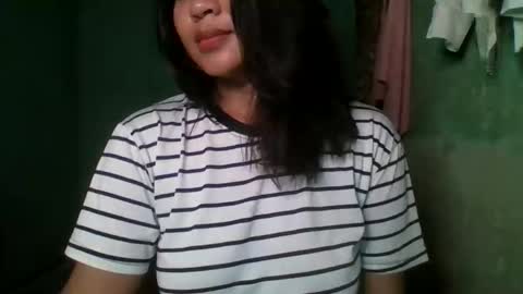 Snapshot of 1smile4u chatting on October 28, 3:02 pm 1smile4u online show from October 28, 3:02 pm