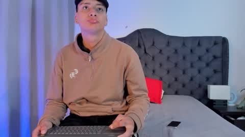 1Threestar online show from January 13, 12:24 pm