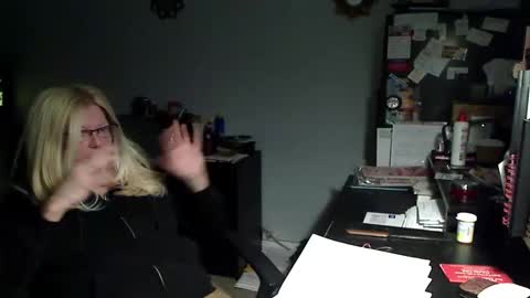 Susan online show from March 26, 11:21 pm