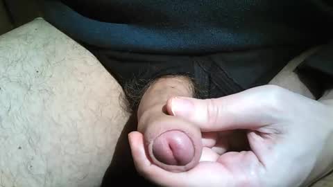 Snapshot of 2001uwuk chatting on January 1, 5:44 pm 2001uwuk online show from January 1, 5:44 pm