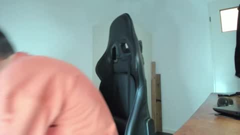 Henk online show from November 2, 4:18 pm