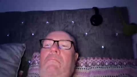 Snapshot of 211scudder chatting on October 24, 11:05 pm 211skoosh online show from October 24, 11:05 pm
