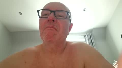 211skoosh online show from March 1, 4:22 pm