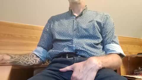 22_acacia_avenue online show from June 1, 7:04 pm