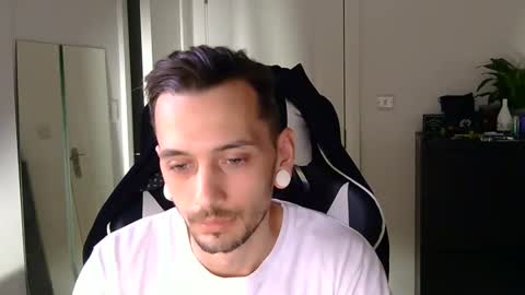 2323gary online show from February 28, 5:37 pm