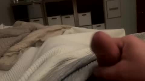 Snapshot of 2centz chatting on February 9, 6:33 am 2centz online show from February 9, 6:33 am