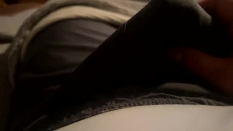 Snapshot of 2centz chatting on December 13, 4:43 am 2centz online show from December 13, 4:43 am