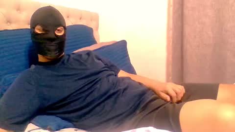 2figram2 online show from January 11, 8:11 am