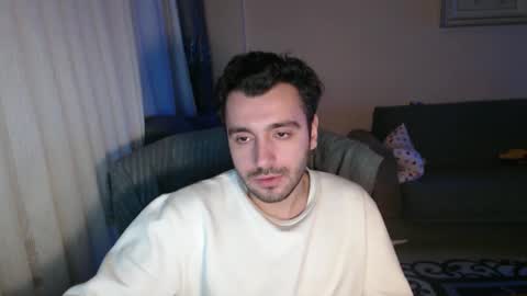 Snapshot of 2handsomeman chatting on October 25, 2:34 am Berk online show from October 25, 2:34 am