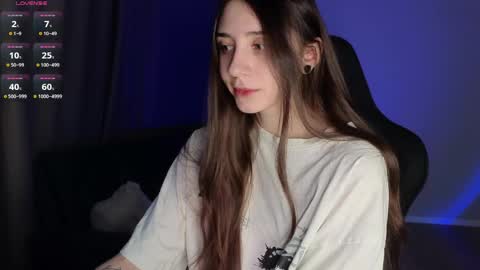 Lina       free control in pvt online show from April 5, 6:49 pm