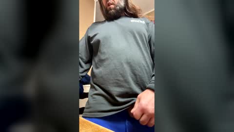 33adidas online show from April 6, 7:42 am