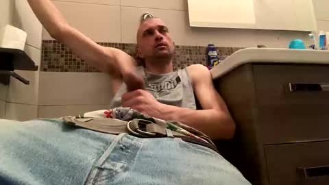 40s4tess online show from February 8, 5:27 pm