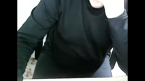 69desamor online show from February 18, 8:47 pm