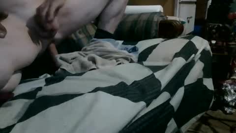 69sextoyboy69 online show from December 16, 2:08 am