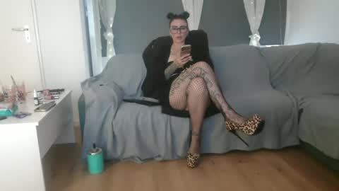 69sweetpoison online show from June 14, 3:58 pm