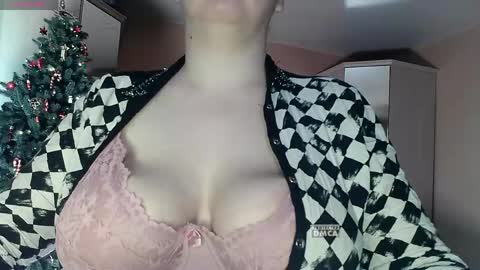 6_dream_9 online show from May 29, 11:30 am