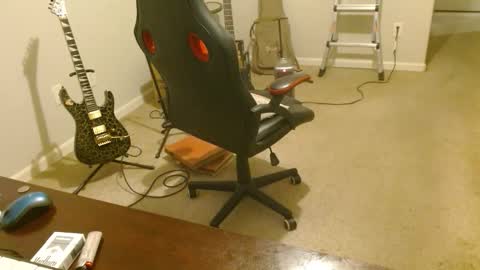 6stringer62 online show from March 16, 12:03 am