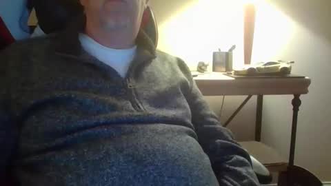 72funguy71 online show from December 11, 12:54 am