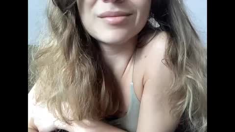 75sowet018 online show from October 23, 8:05 am