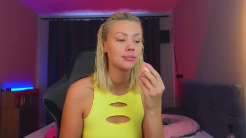 Nura online show from September 16, 2:46 am