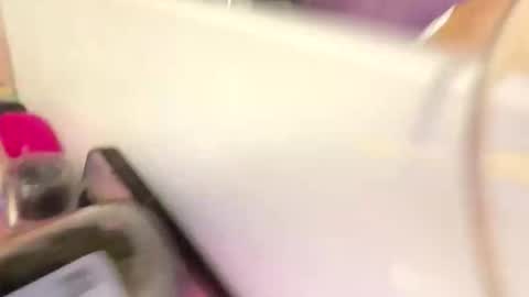 That girl online show from November 4, 7:32 am