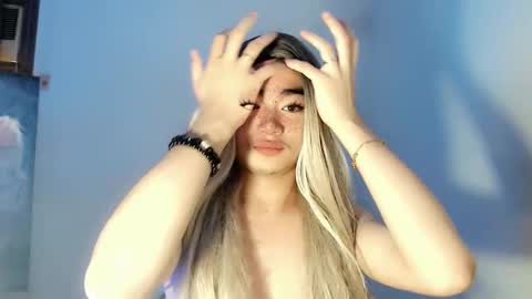 8inches_femboy online show from September 19, 3:32 am