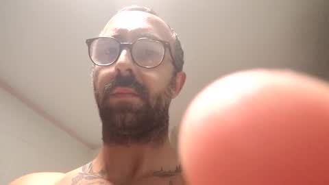 90gonzalo online show from September 8, 11:15 pm