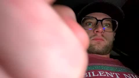 Snapshot of 94stoner chatting on January 10, 9:13 am Topher online show from January 10, 9:13 am