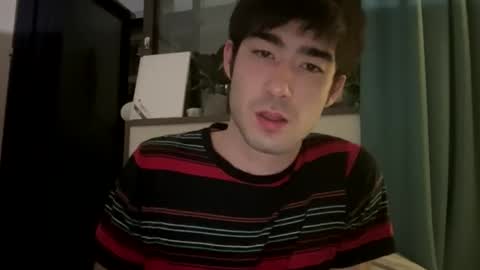 9thislandd online show from April 14, 12:52 pm