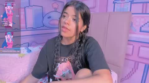 Snapshot of _18alice chatting on March 5, 8:21 am Alice  online show from March 5, 8:21 am