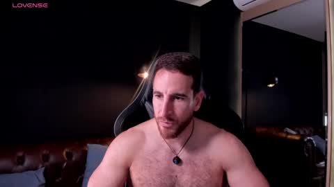 _adamcoper_ online show from April 16, 12:22 am