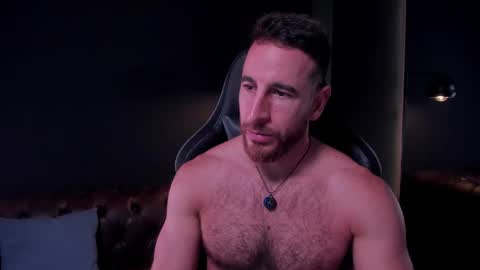 _adamcoper_ online show from November 19, 10:41 pm