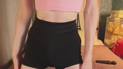 adrian online show from December 21, 5:14 am