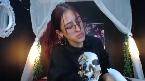 Alhanna online show from December 22, 12:50 am