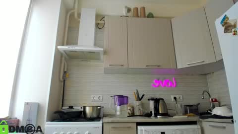 Gaylord online show from March 10, 9:01 am