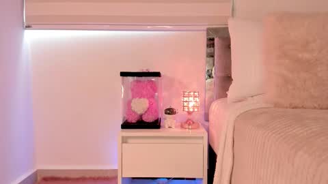 Karo online show from February 28, 5:50 pm